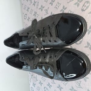 Stylish Black men's Sneakers